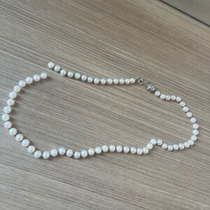 Authentic River Pearl necklace (broken)
